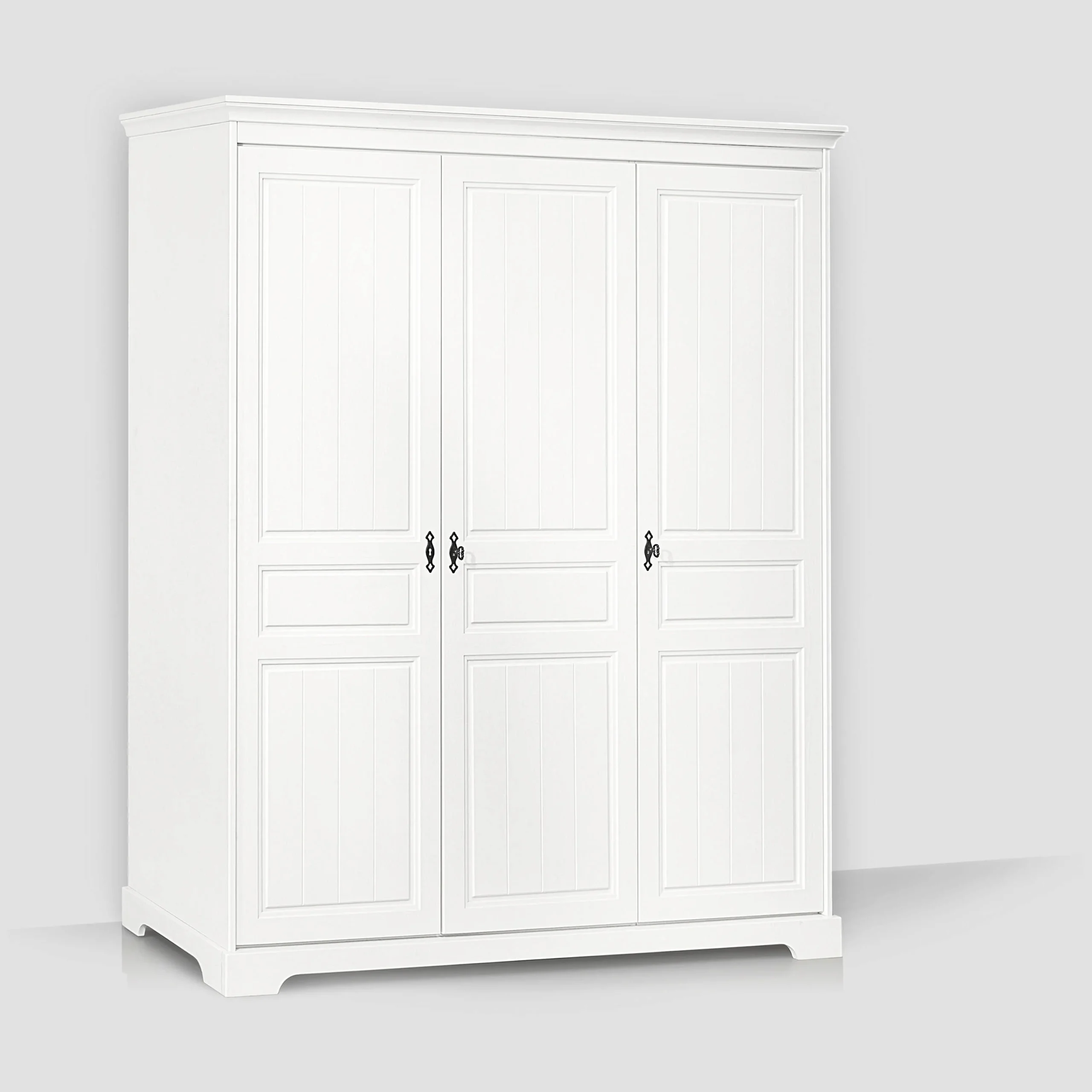 Armoire à 3 portes en bois massif Linnea, couleur blanc beurre