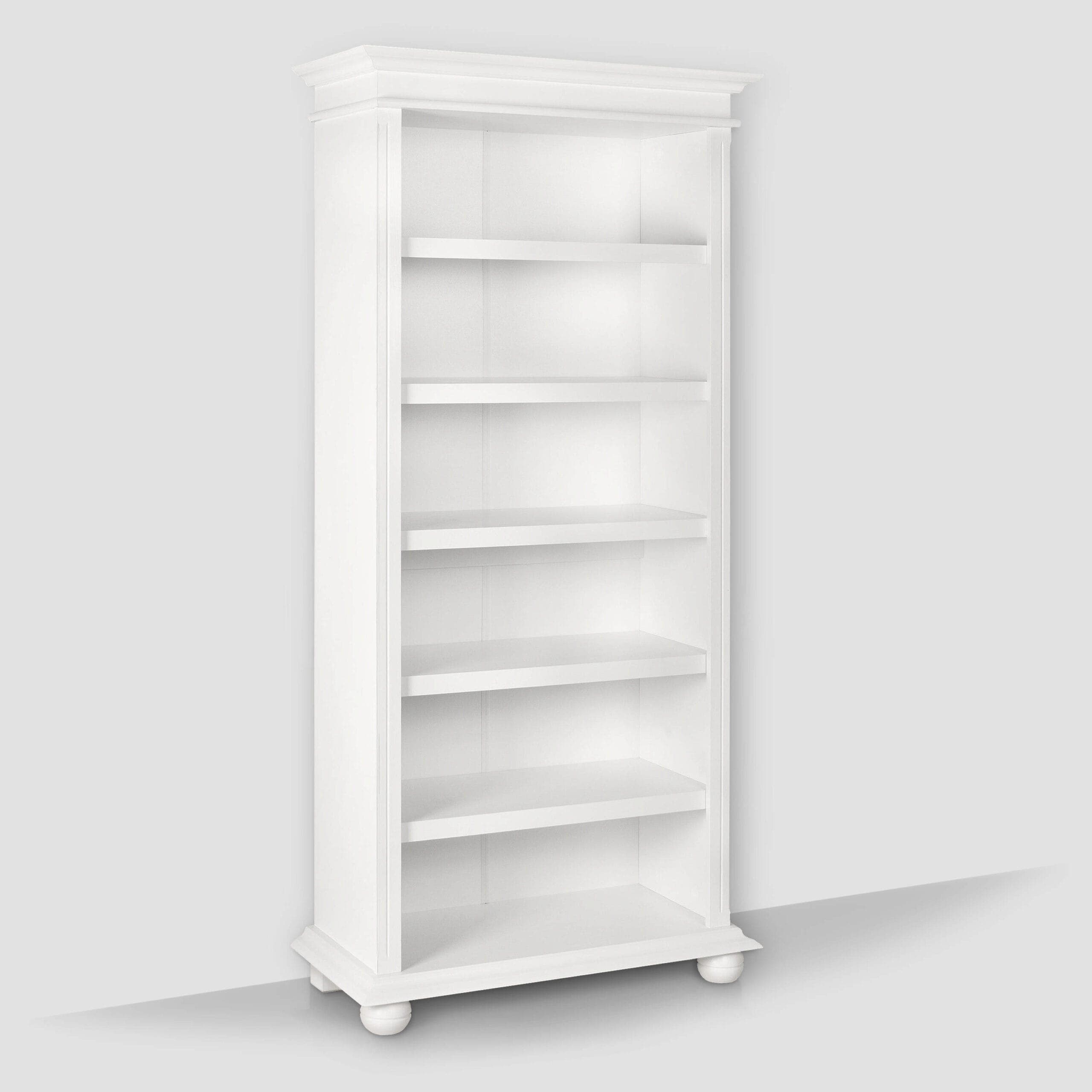 Étagère Nordby en bois massif pour les livres et les objets décoratifs