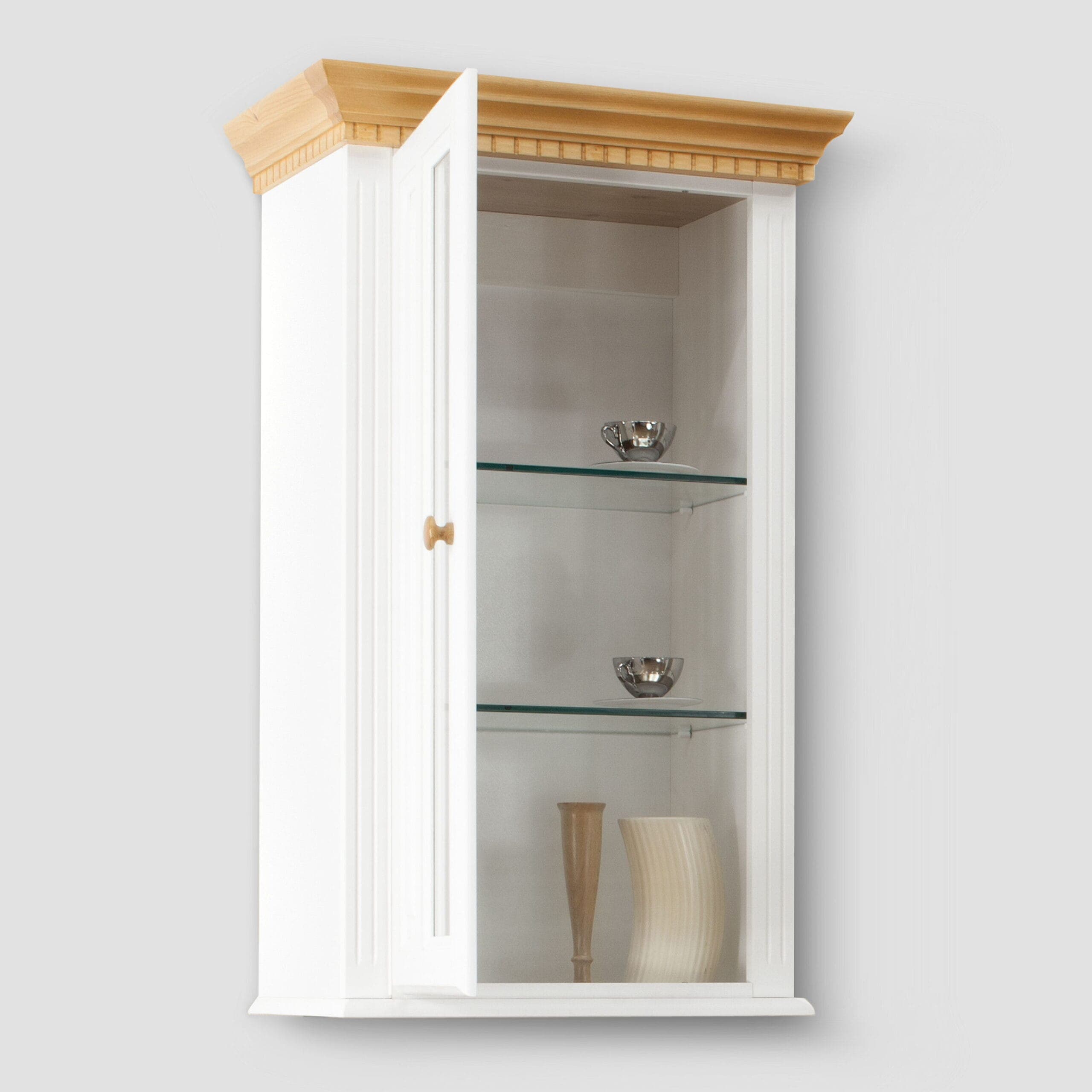 2 vitrines suspendues « Fjord » en bois massif, couleur sauge