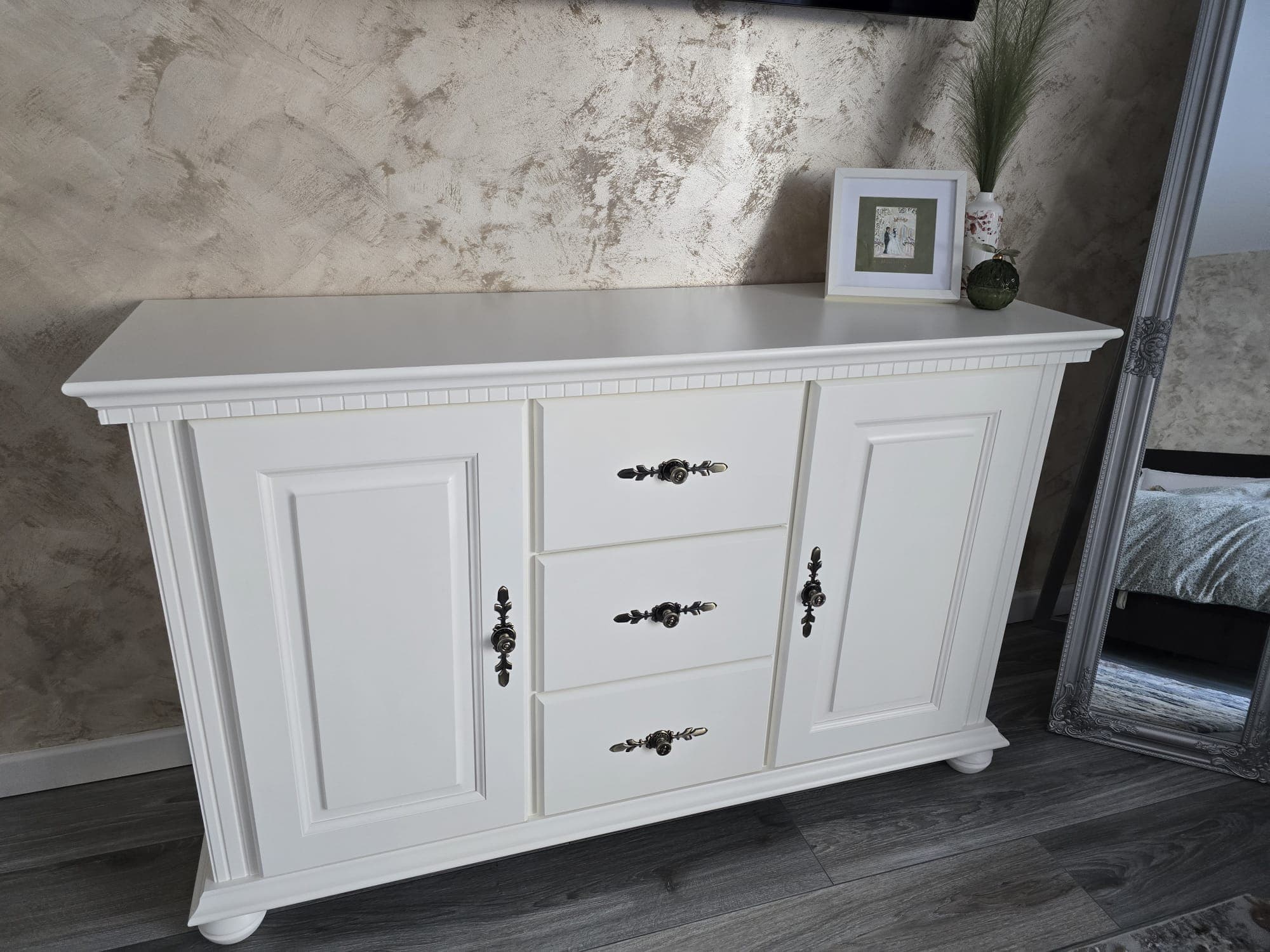 Commode en bois massif « Fjord » avec 2 portes et 3 tiroirs