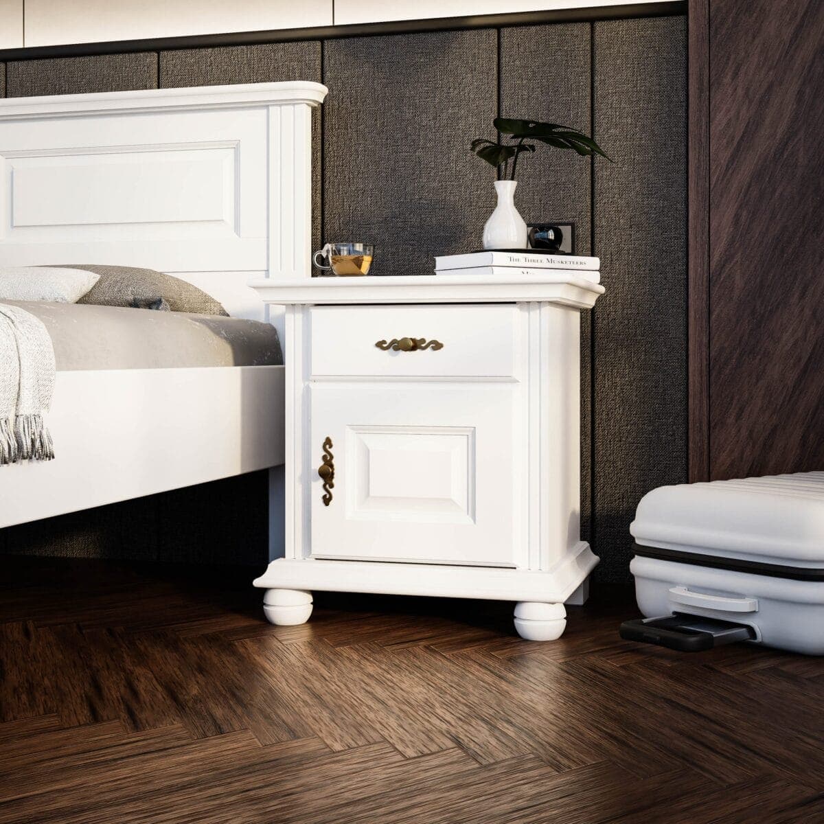Table de chevet Nordby en bois massif offrant un grand espace de rangement